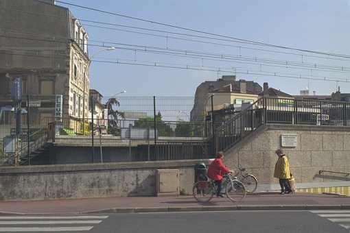 photo
              n C7