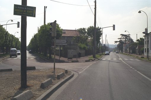 photo
              n C9