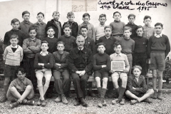 1945