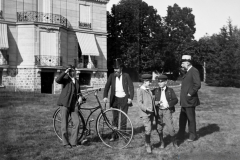Famille-bourgeoise
